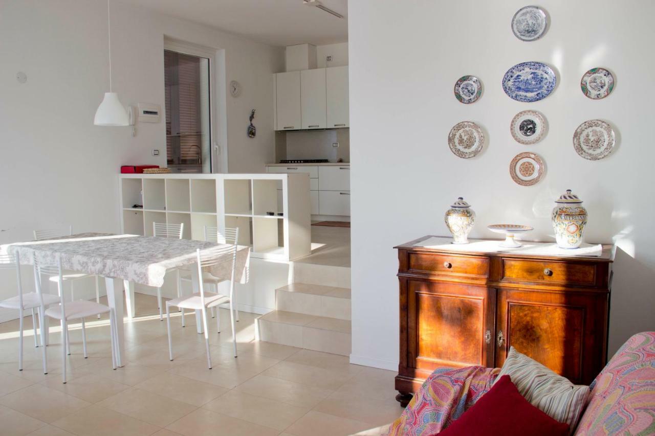 Lakefront Villa Del Pierangelo Cremia エクステリア 写真